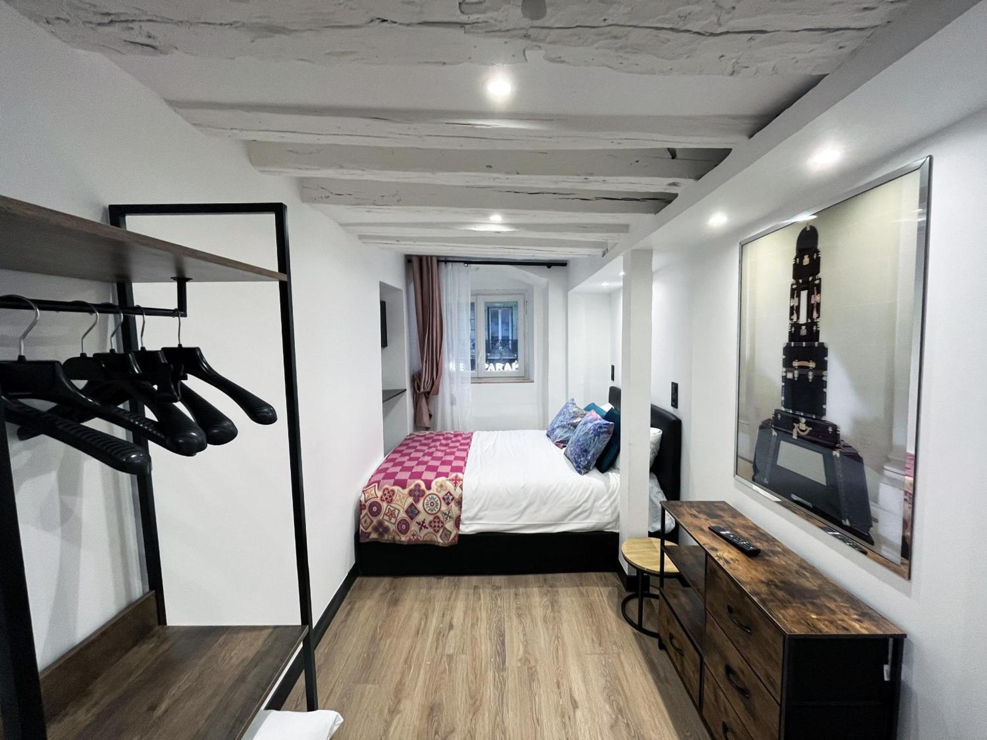 Апартаменты Urban Flat 174 - Vuitton St Denis Париж Экстерьер фото